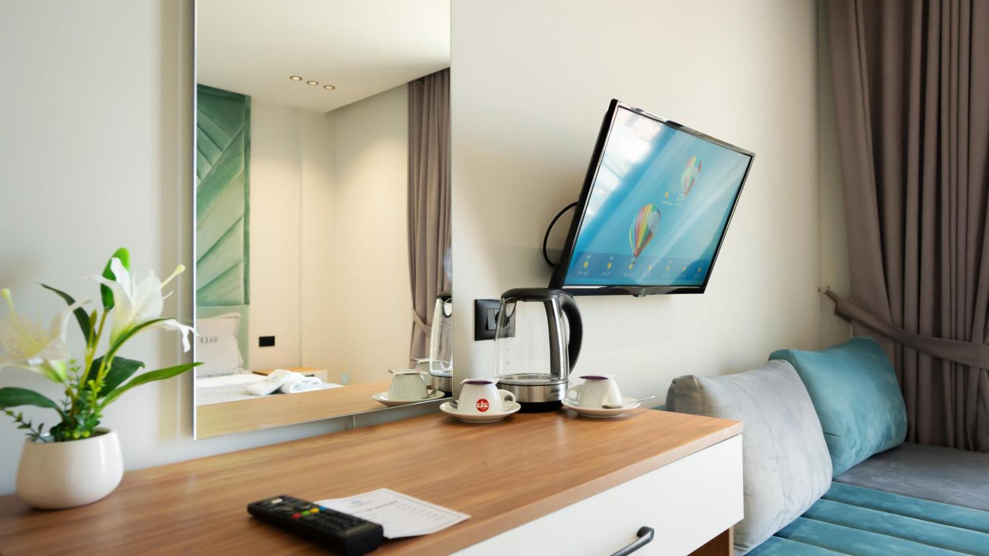 Hotel Saly Durrës Eksteriør billede