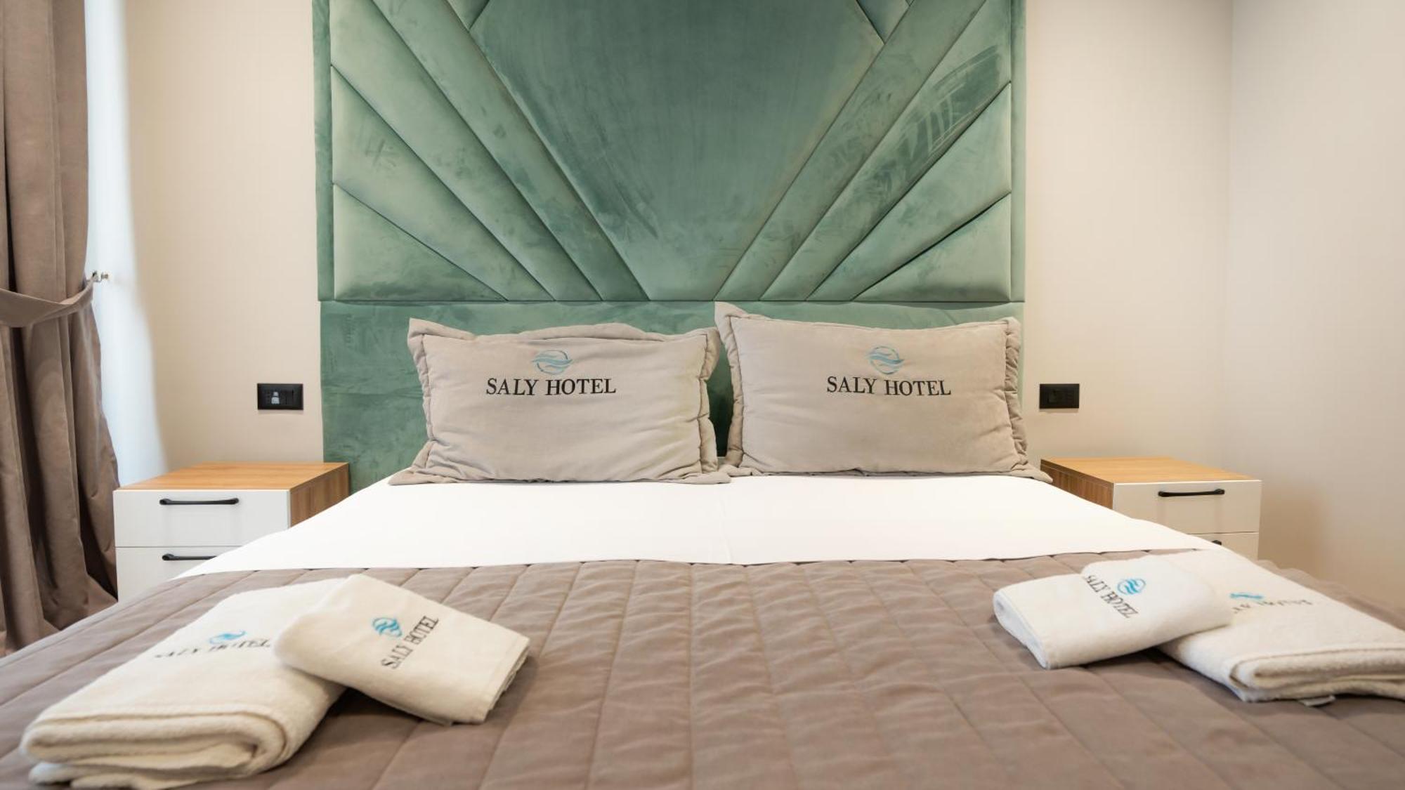 Hotel Saly Durrës Eksteriør billede