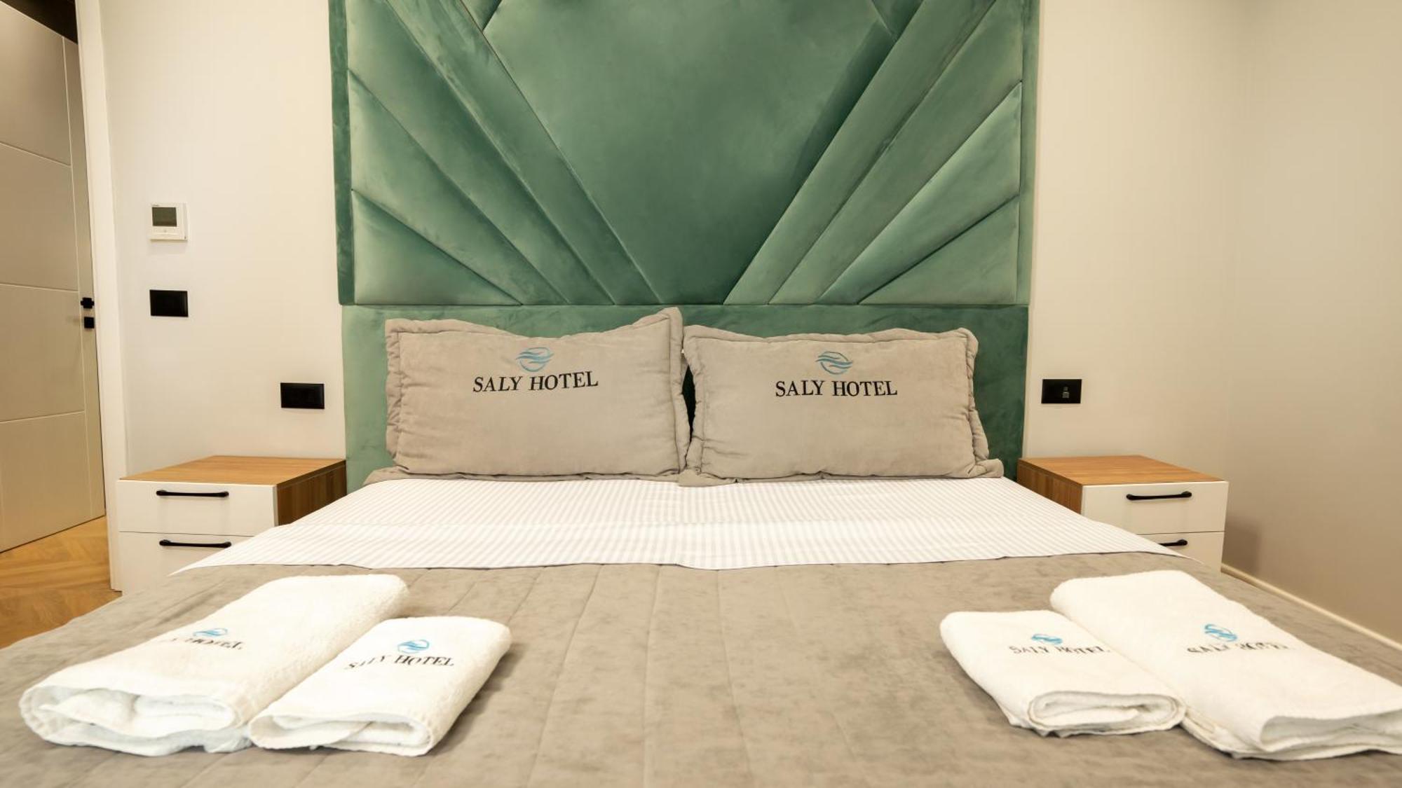 Hotel Saly Durrës Eksteriør billede